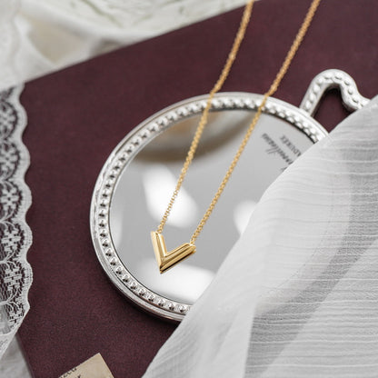 V letter necklace