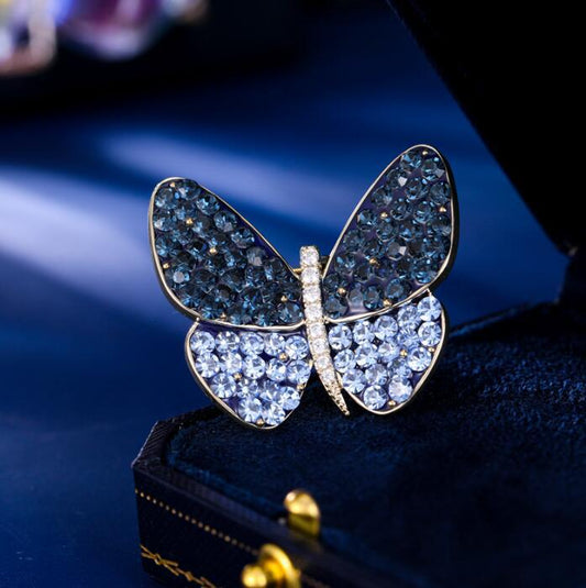 Two-color flash diamond butterfly brooch