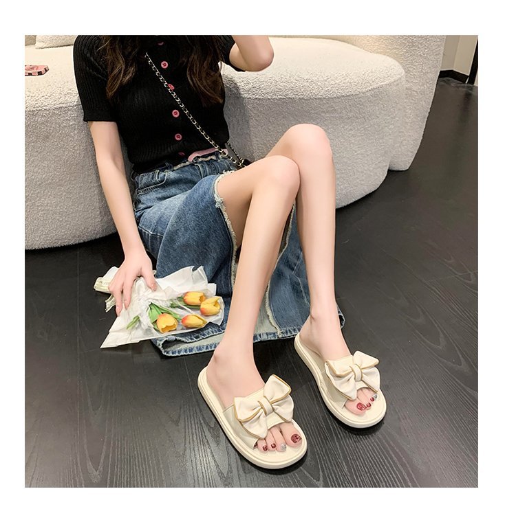 Soft bottom casual cool slippers