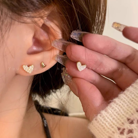 Pendientes de corazón blanco 
