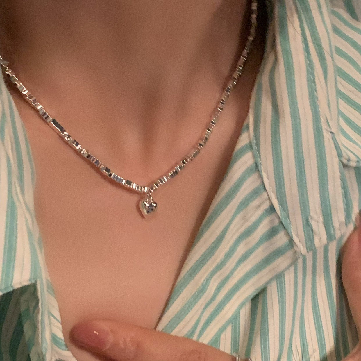 Collar de cadena de clavícula con perlas 