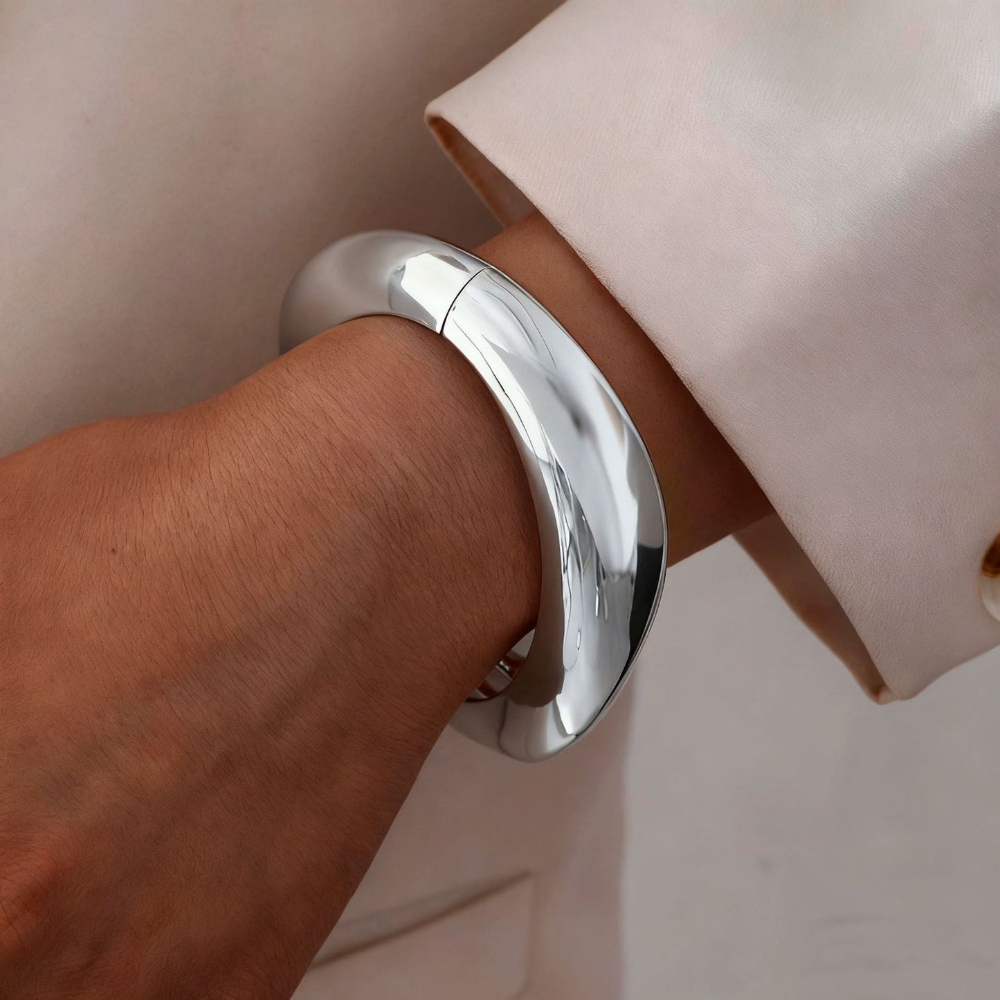 Glossy Metal Opening Bracelet Set