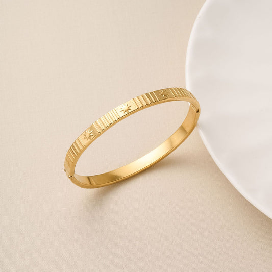 Octagram Buckle Bracelet