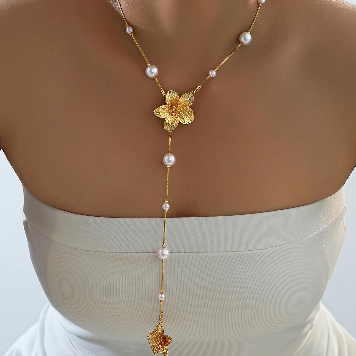 Flower Pendant Long Necklace