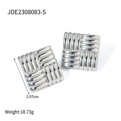 Aretes con textura cuadrada 