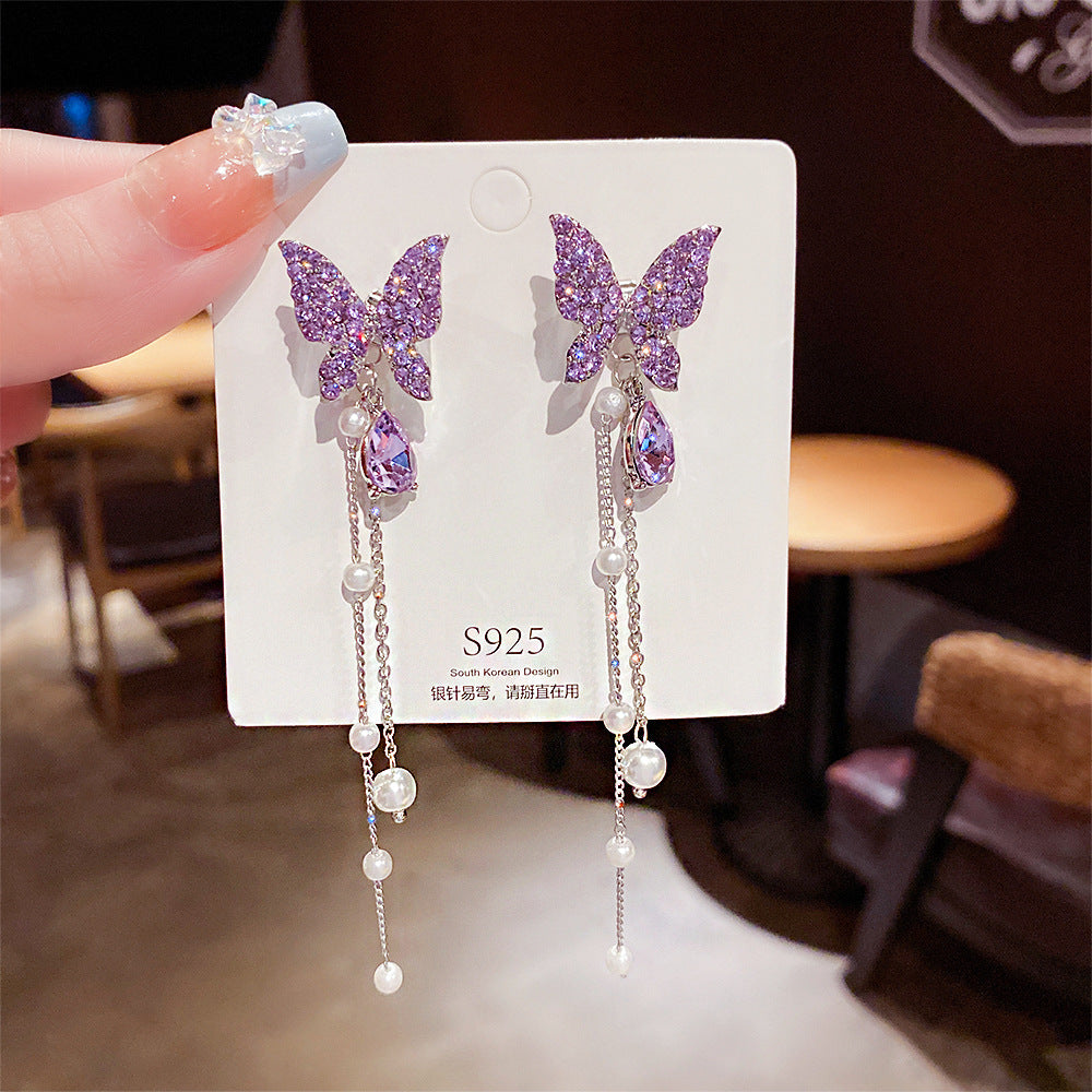 Butterfly earrings are advanced