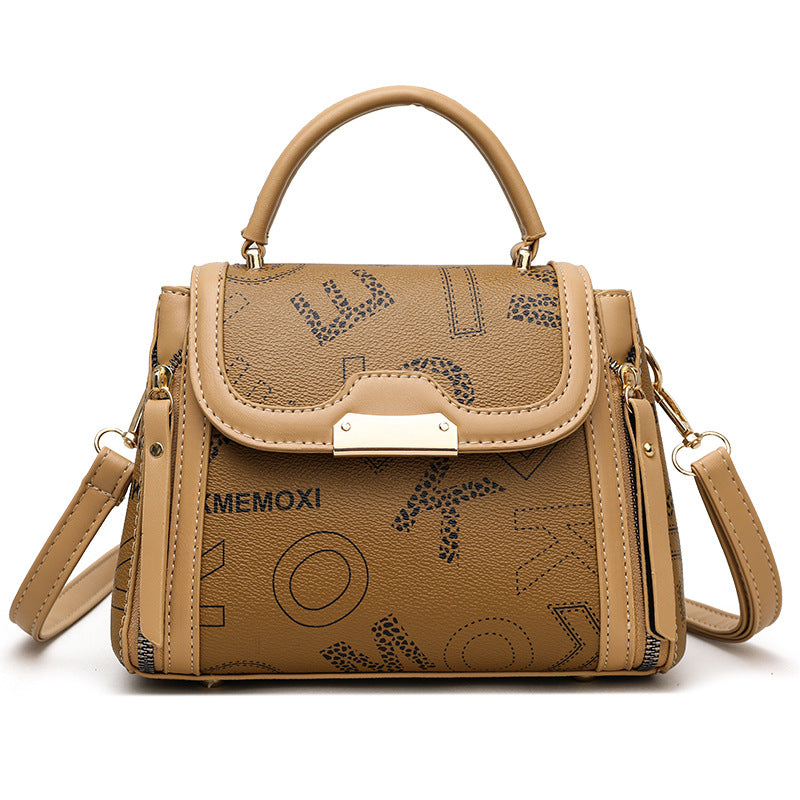 Classic fashion messenger bag