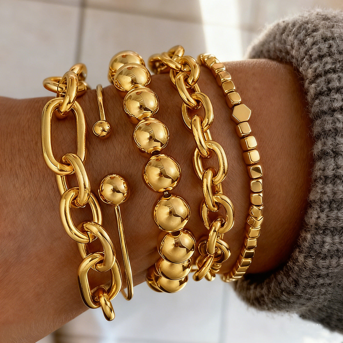 Exaggerated Aluminum & Iron Chain Bracelet Set