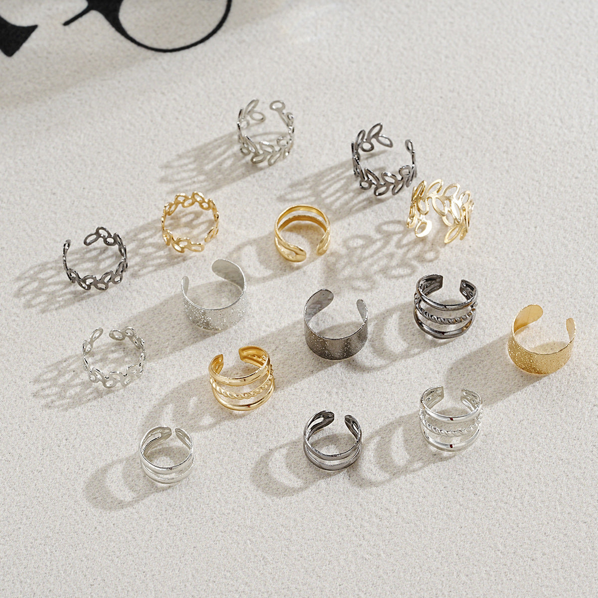 15-Piece Flower Ear Clip Set