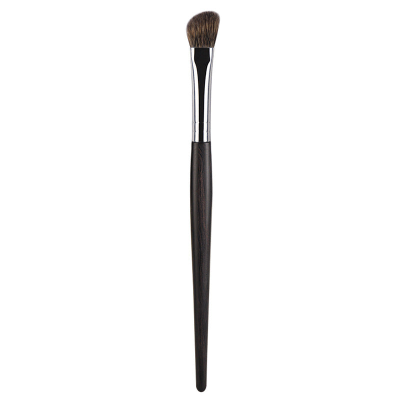 Ebony G33 Angled Nose Contour Brush