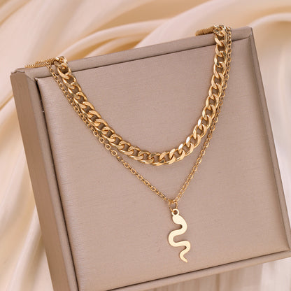 Juego de 2 collares de cadena con colgante de serpiente 