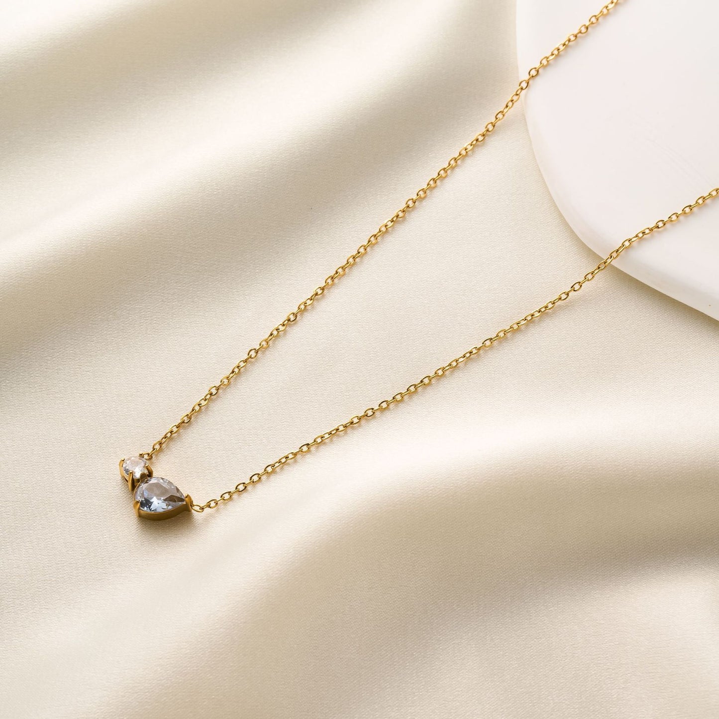 Waterdrop Zircon Necklace