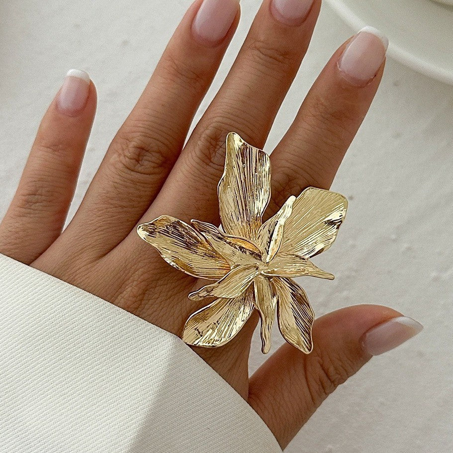 4-Piece Irregular Flower Ring Set