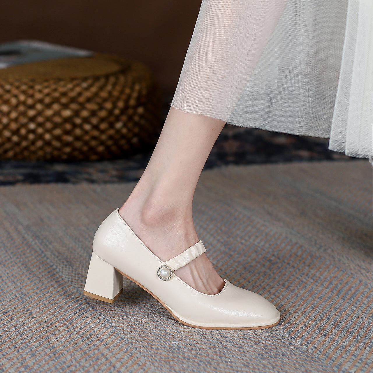 Square head shallow mouth high heel single shoes women