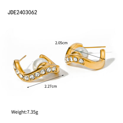 Wave shape earrings