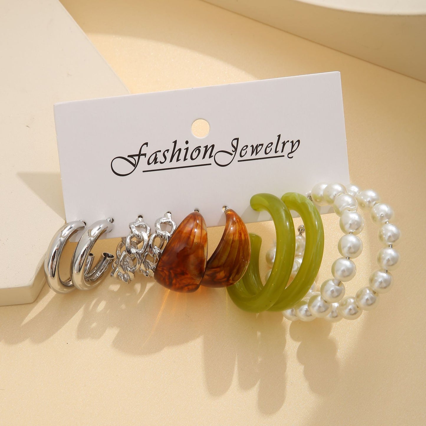 Acetate Chain C-Hoop Pearl Earrings