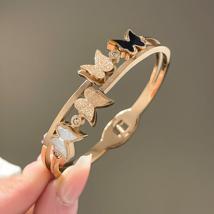 Four-leaf clover gypsy titanium steel bracelet