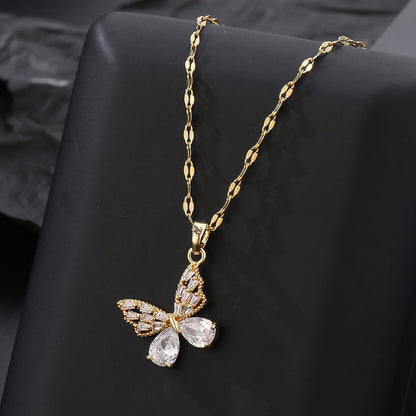 Hollow butterfly pendant necklace