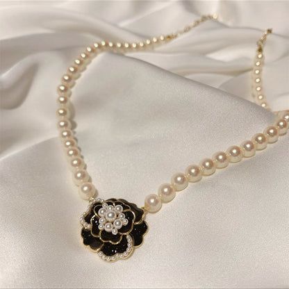 Camellia Pearl Necklace Female