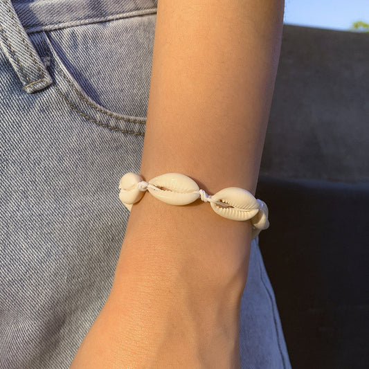 Pulsera estilo étnico con conchas 