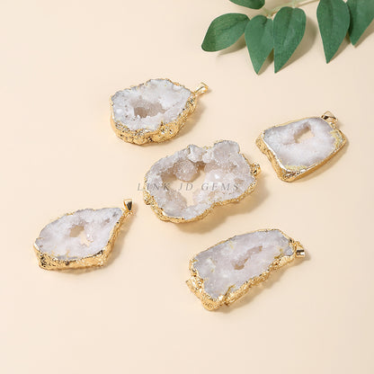 Electroplated gold edge agate crystal hole pendant