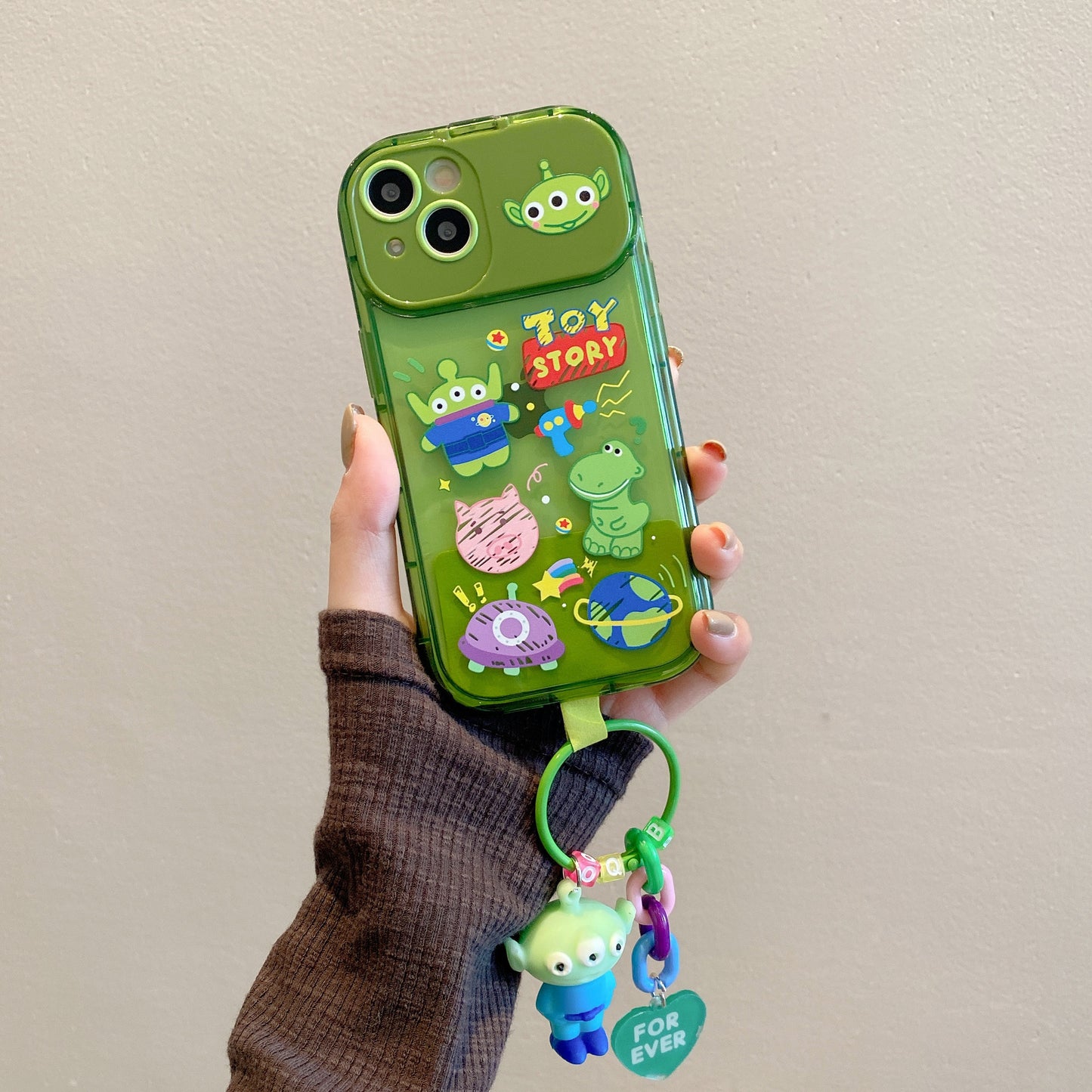 Apple 15 Pro Mirror Stand Strawberry Bear iPhone X Green Monster
