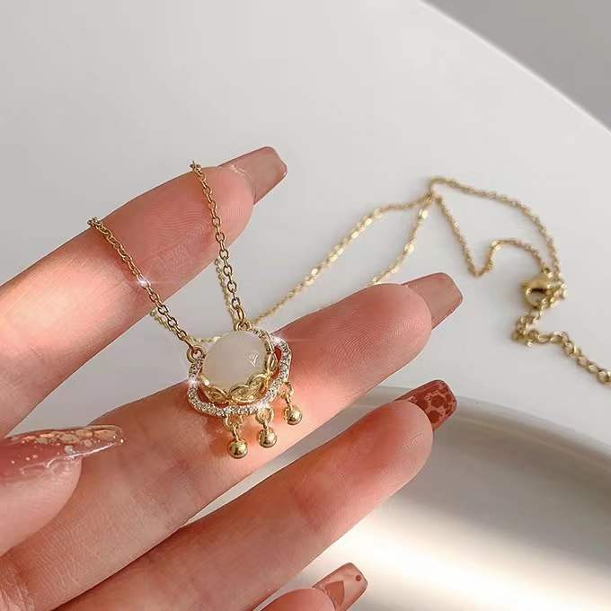 Women's Titanium Steel Ruyi (Cloud) Lock Collarbone Necklace