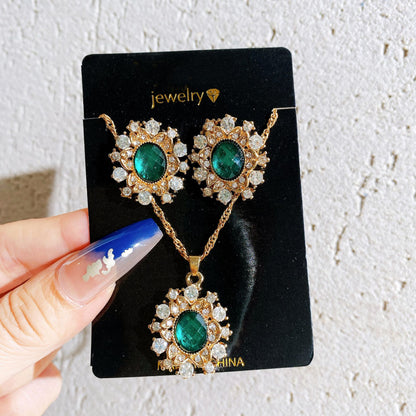 Conjunto de joyas de boda con collar y pendientes de diamantes 