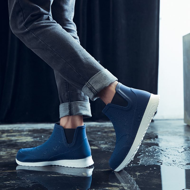 Fashion rain shoes fishing waterproof shoes men