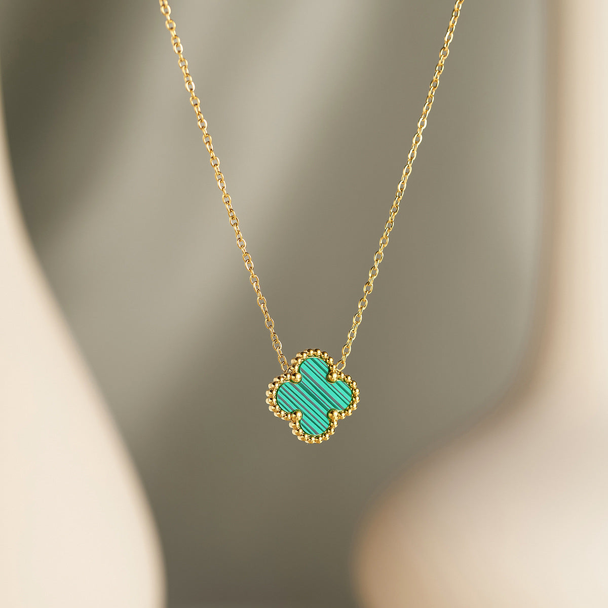 18K Gold Double-Sided Four-Leaf Clover Bracelet — High Color Retention