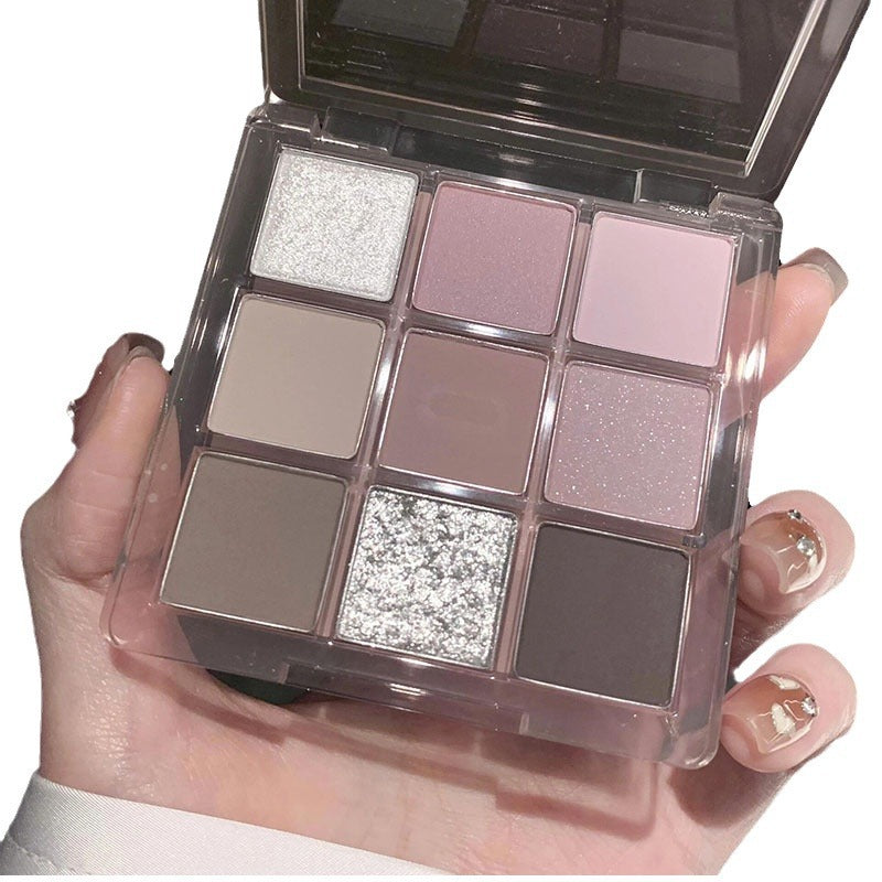 Sweet Cool Gray Smoky Eyeshadow Palette