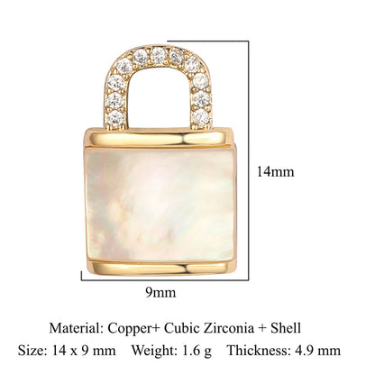 Heart-shaped wings square round zircon pendant.