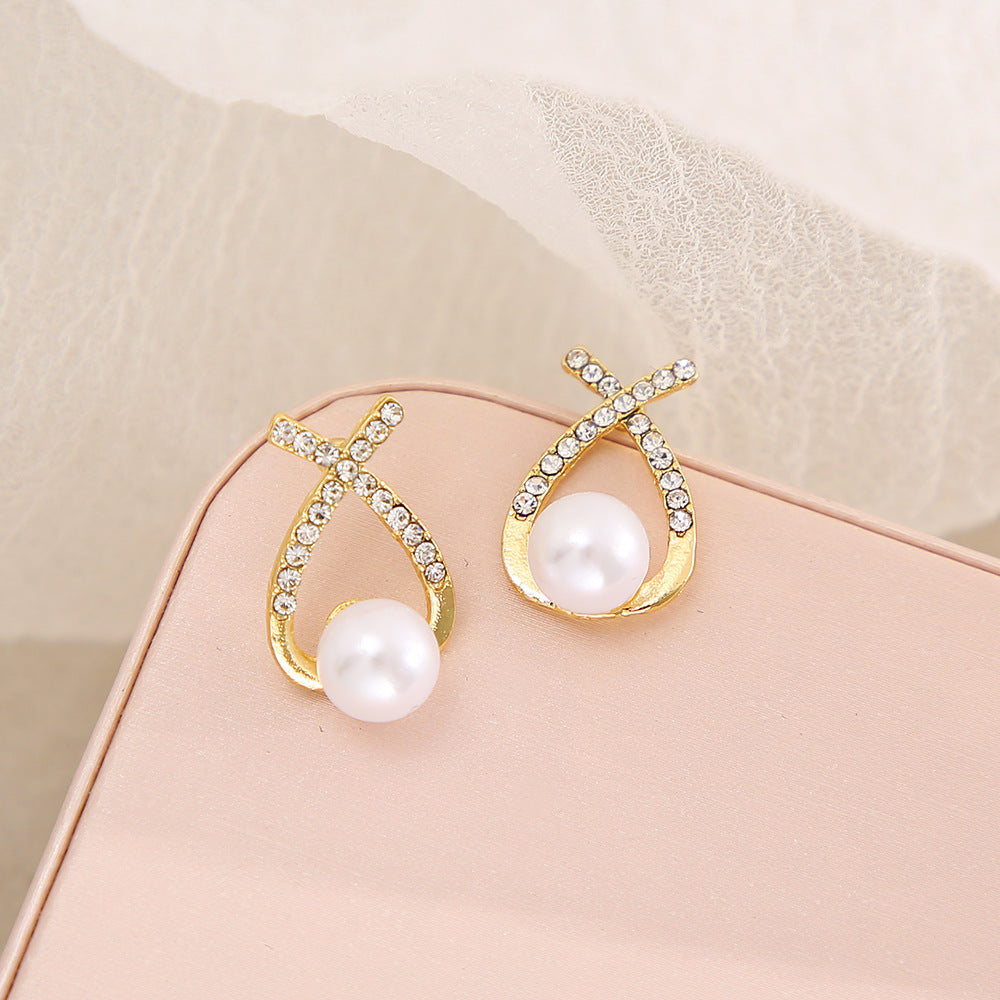 French Retro Pearl Cross Stud Earrings