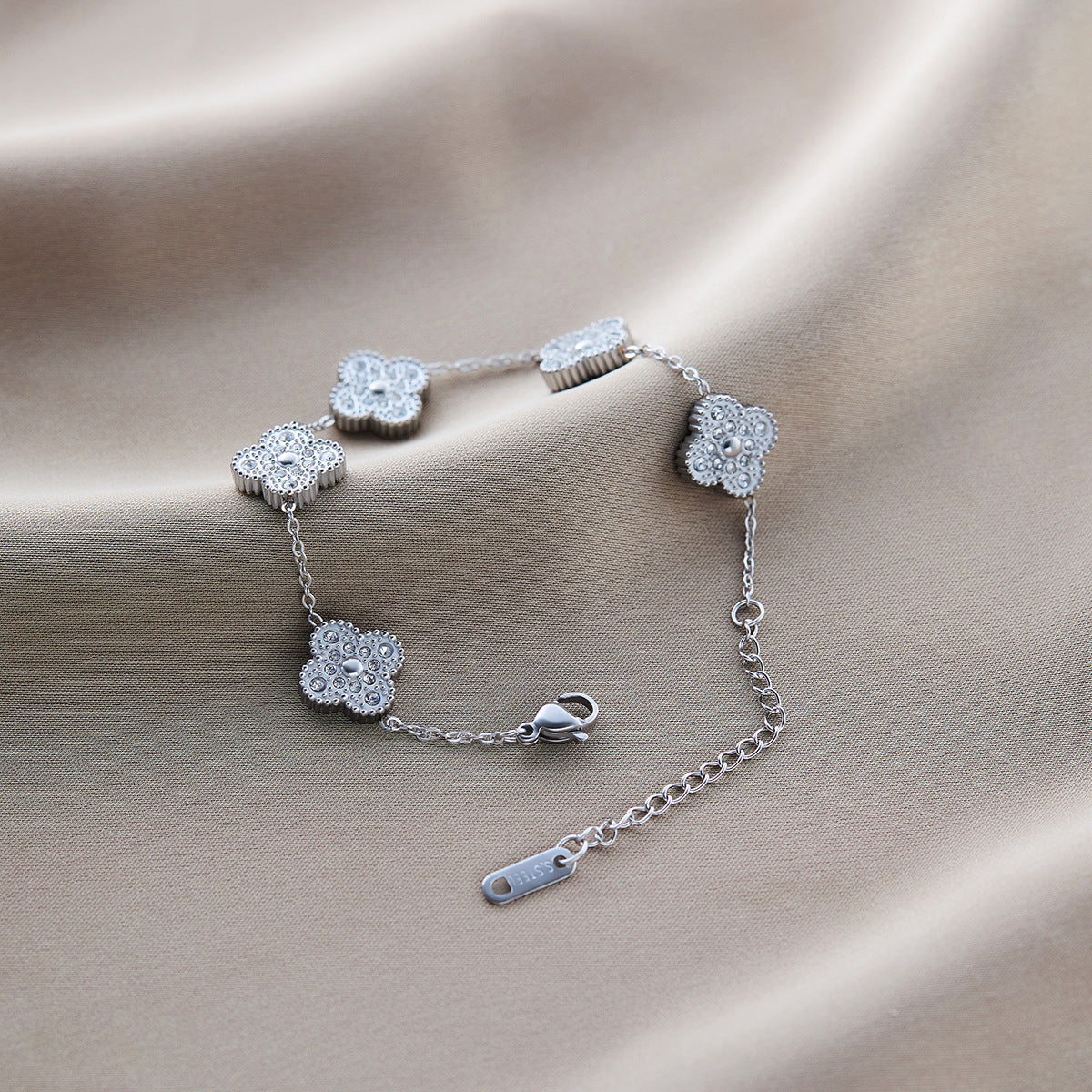 Titanium Steel Five-Leaf Clover Bracelet