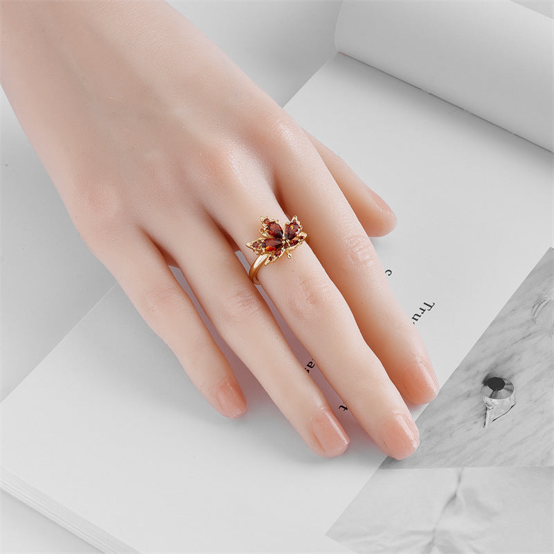 Ring Female Maple Leaf