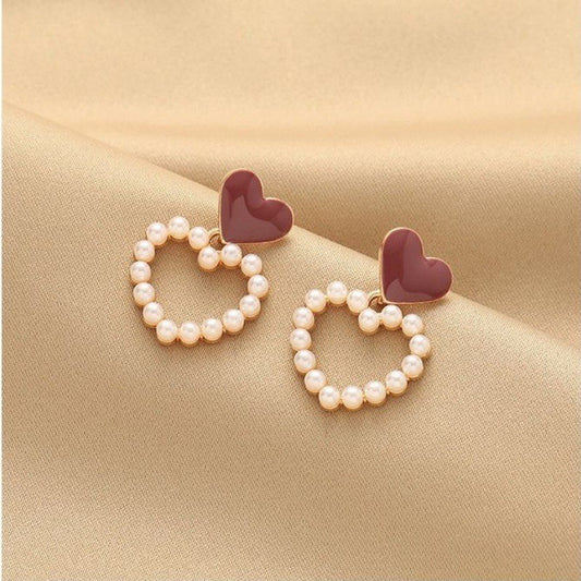 Pendientes de perla roja del amor 