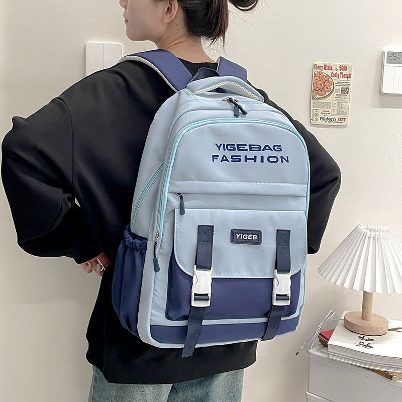 Casual men's and women's outdoor travel backpack