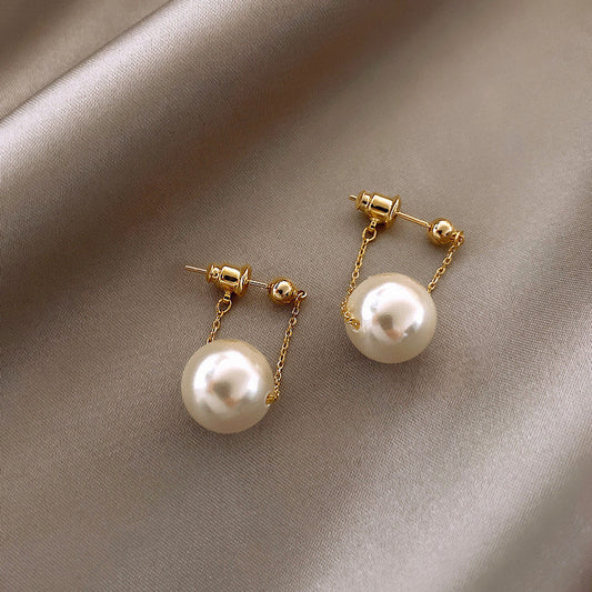 Pendientes versátiles, sencillos y elegantes.