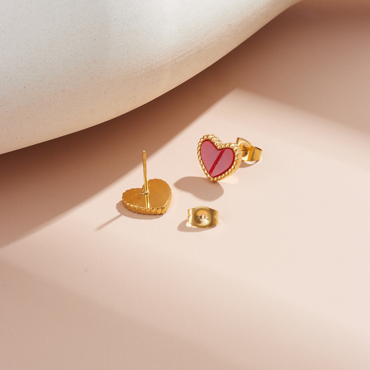 Fashion red love titanium steel stud earrings woman