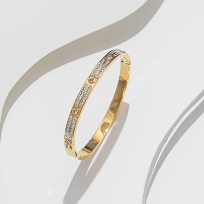 Pulsera sencilla y elegante de acero titanio con circón, oro rosa de 18 quilates 