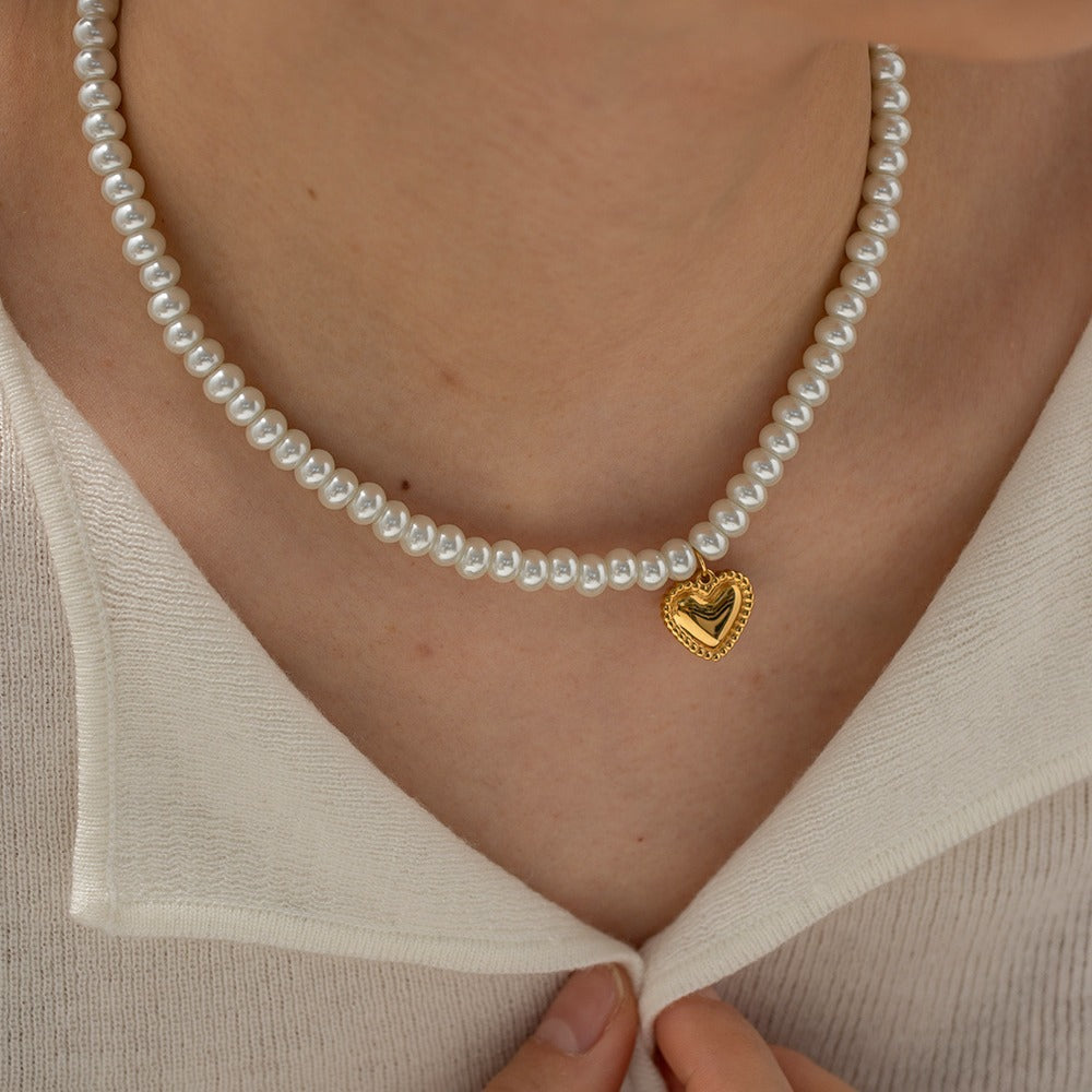 Pearl Heart Pendant Necklace