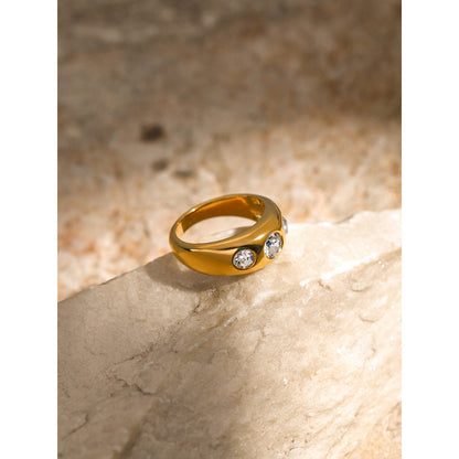 Three zircon simple ring