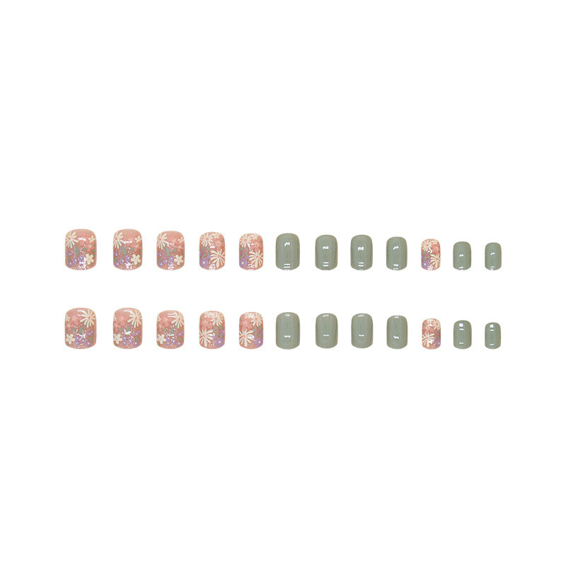 Spring Fresh Flower Green Short Nails 24 Pieces