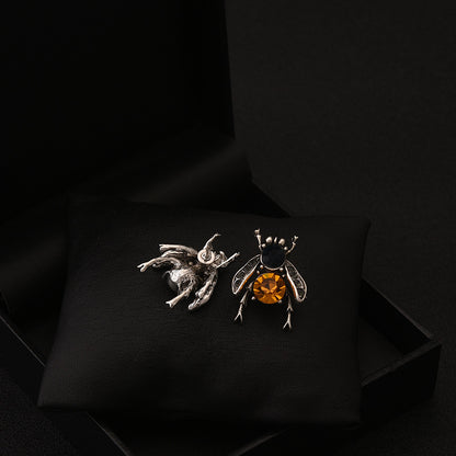 Vintage Bee Rhinestone Brooch