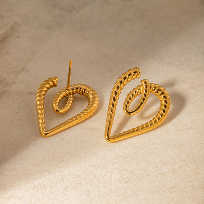 Ribbed Heart Earrings