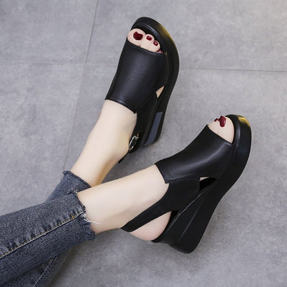Soft leather heightening muffin shoes