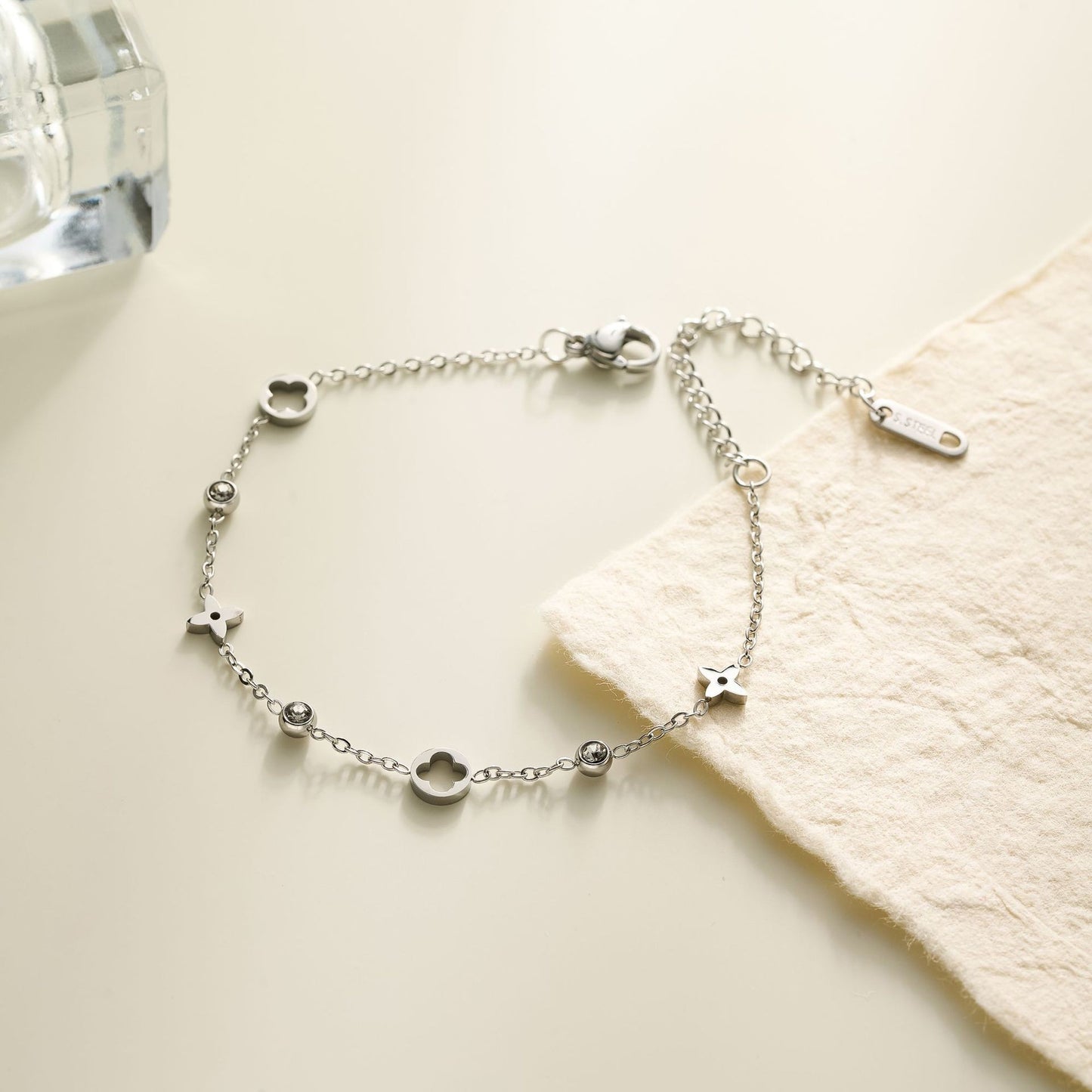 Women's 18K Color-Diamond Four-Leaf Flower Bracelet