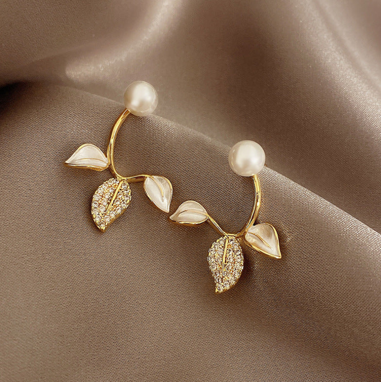 Pendientes de hojas de perla para mujer 
