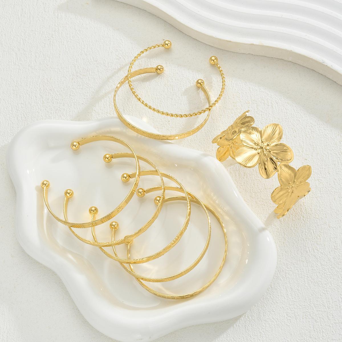 Rhombus Pattern Bracelet Set (8 Pieces)