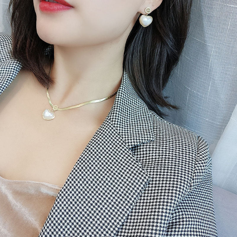 Women's Titanium Steel Sweet Love Korean-Style Clavicle Necklace